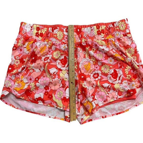 Avia Running Shorts Pink Floral Print Women's Size XXL‎ (20) W/biker Shorts - Picture 2 of 9